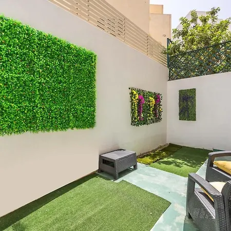 Oasis Near Private Yard Free Wifi Apartman *