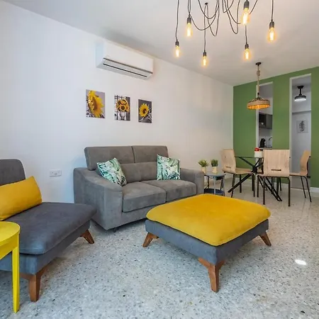 Apartman Oasis Near Private Yard Free Wifi *